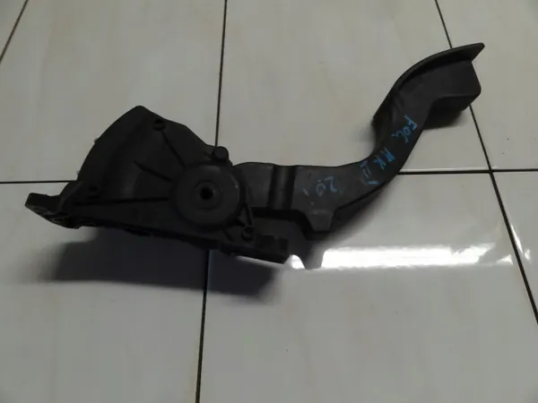 Pédale d'accélérateur Ford Focus 2006 OEM 4M519F836AK image 2