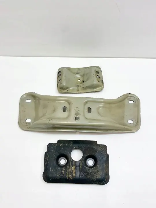 Mercedes-Benz växellådsstöd OEM A1296190025 image 2