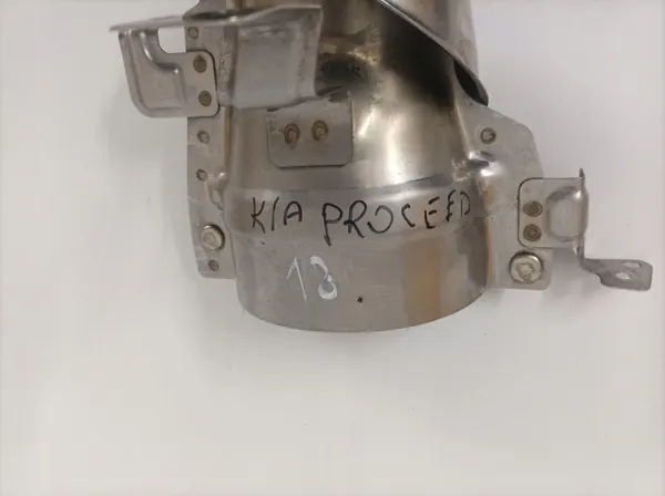 Bouton d'échappement gauche Kia Proceed OEM kiaproceedkońcówkalewa image 5