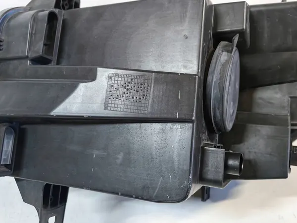 MERCEDES SPRINTER W910 - RECHTER KOPLAMP image 8