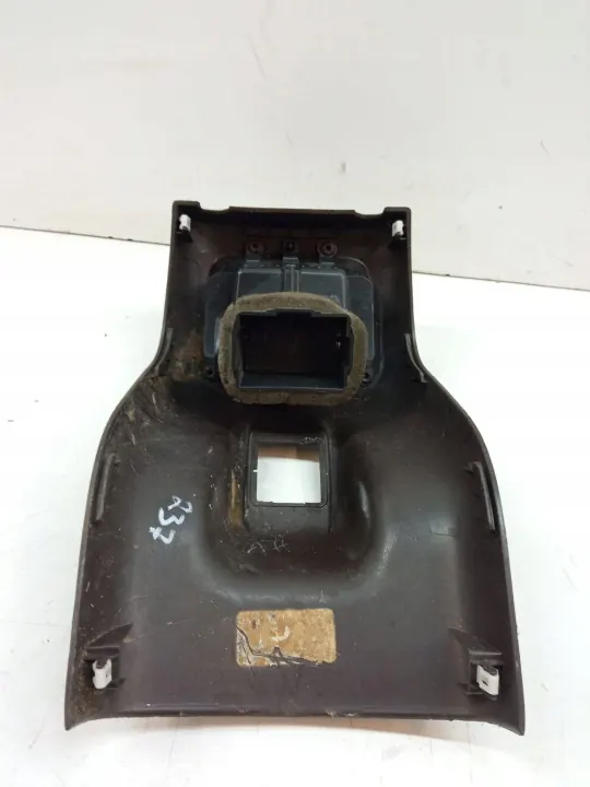 OEM 1ZX68TRMAA achtertunnel ventilatierooster bruin image 3