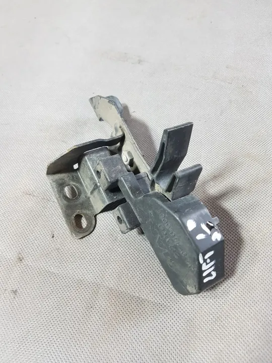 Fecho capô MAN TGX/TGS Euro 6 OEM 81971166081 image 2