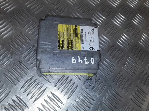 2006 Toyota Corolla Verso ECU 891700F032 image 2