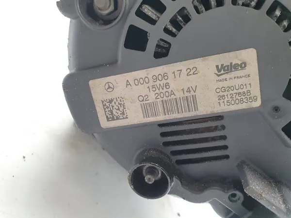 ALTERNATOR MERCEDES CLS 400 W218 A0009061722 image 2