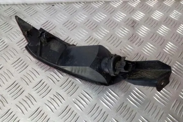 Lanterna Traseira Halógena FORD C-MAX II 2011 image 2