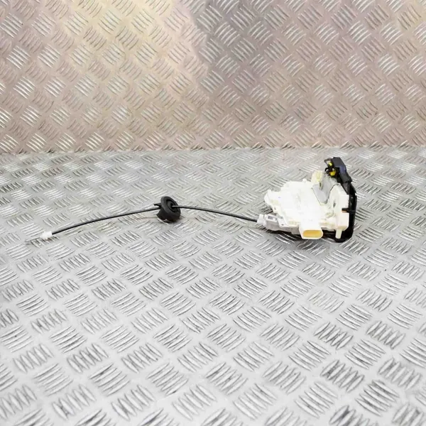 Vänster Framdörrslås AUDI A4 (8EC, B7) 8E1837015AA image 2