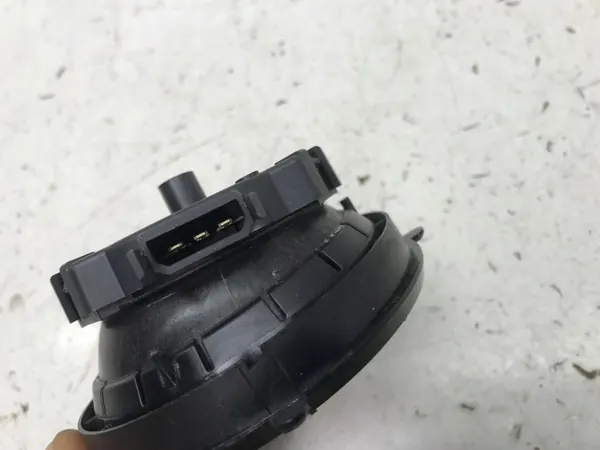 Moteur de contrôle rétroviseur gauche avant OEM 30000800 image 3