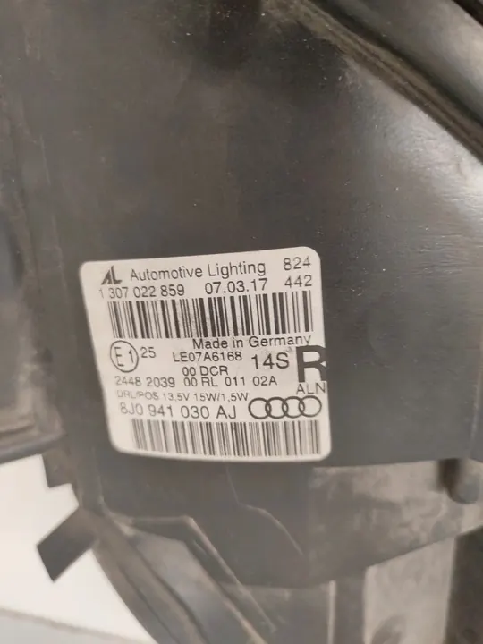 AUDI TT 2011-2014 Lámpara Reflectora Derecha 8J0941030AJ image 4