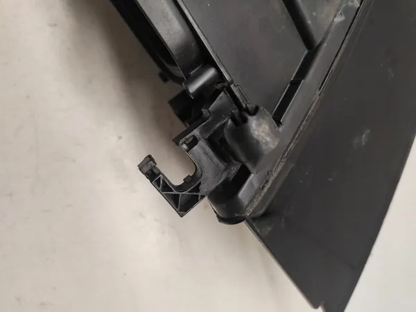 AUDI TT 2011-2014 Lámpara Reflectora Derecha 8J0941030AJ image 8