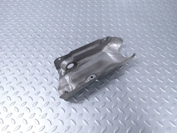 Land Rover Discovery L462 värmeskydd OEM K6D3-9A462-AB image 4