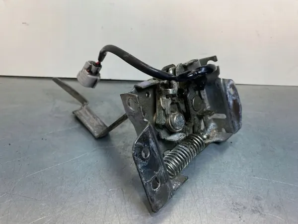 Serrure de capot Mitsubishi FBZ24143 OEM - Occasion image 4