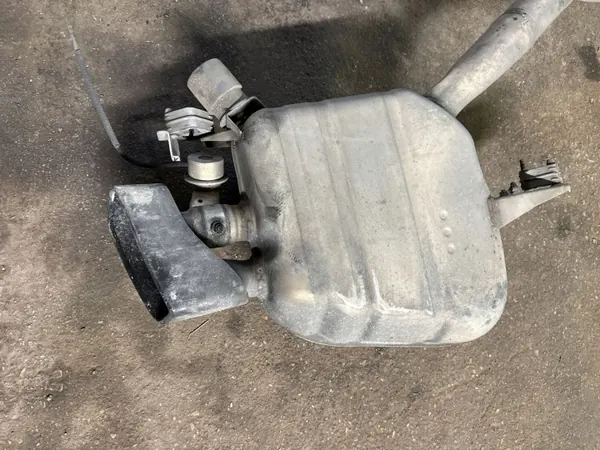 Auspufftopf BMW OE OEM 90587203 - Gebraucht image 8