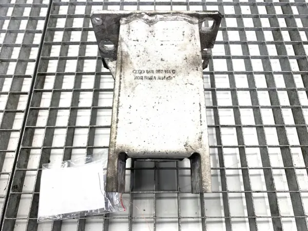 Knautschzone vorne rechts OEM 8K0807134C Audi A4 B8 image 2