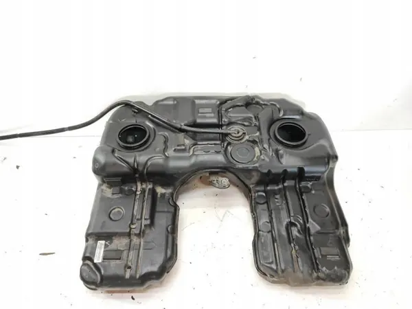 BMW X5 F15 Bränsletank OEM 7329321 - Begagnad image 2