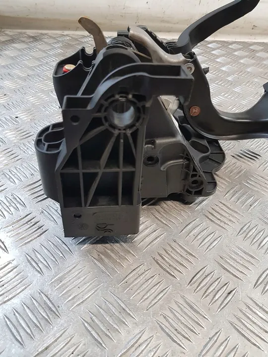 OPEL CORSA D Bremsenpedal Automatik 55700896 image 5