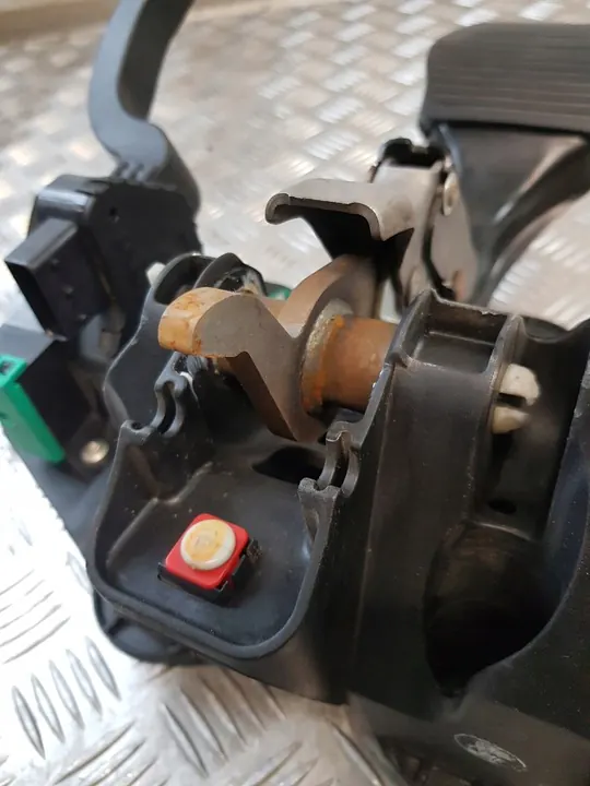 OPEL CORSA D Bremsenpedal Automatik 55700896 image 6