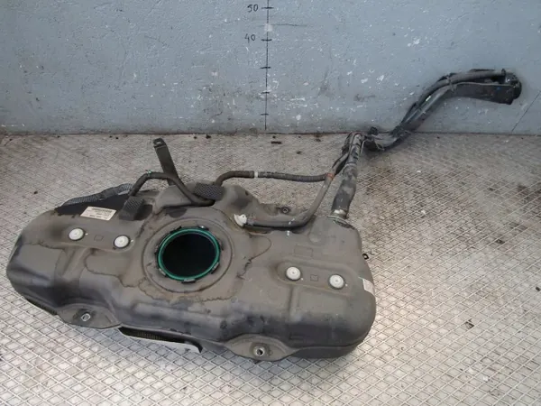 Brandstoftank OEM 31100-Q0500 voor Hyundai Bayon 1.0 T-GDI image 2