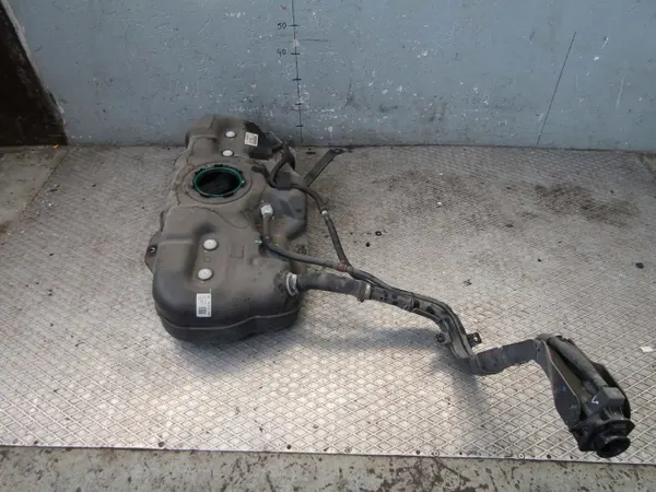 Brandstoftank OEM 31100-Q0500 voor Hyundai Bayon 1.0 T-GDI image 5