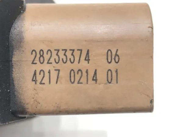Régulateur Pression Carburant OEM 28233374 VW Golf VII image 5