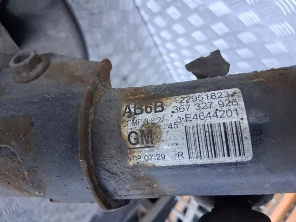 Pivot de direction droit OEM 22951823 pour Opel Insignia image 5