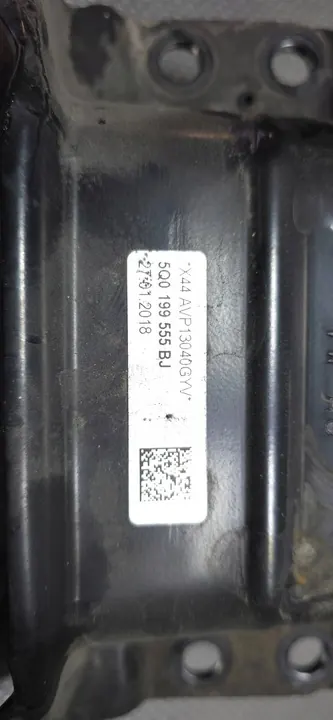 Supporto motore Audi VW 5Q0199555BJ image 3
