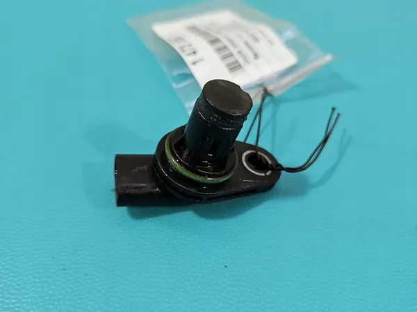 Sensor de Posición de Árbol de Levas Mercedes CLS II C218 A2761530028 image 2