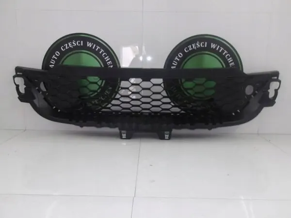 Iveco Daily IV Frontstoßstangengitter OEM 3801529761 image 2