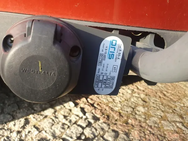 OEM Peräkärkikoukku VW Polo 6N1 Farmari 2000 - Käytetty image 4