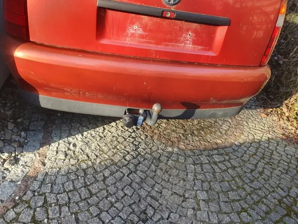 OEM Peräkärkikoukku VW Polo 6N1 Farmari 2000 - Käytetty image 5