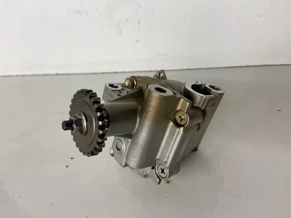 Pompe à huile Renault OE OEM ZHT08B pour Arkana 1.6 Hybride image 2