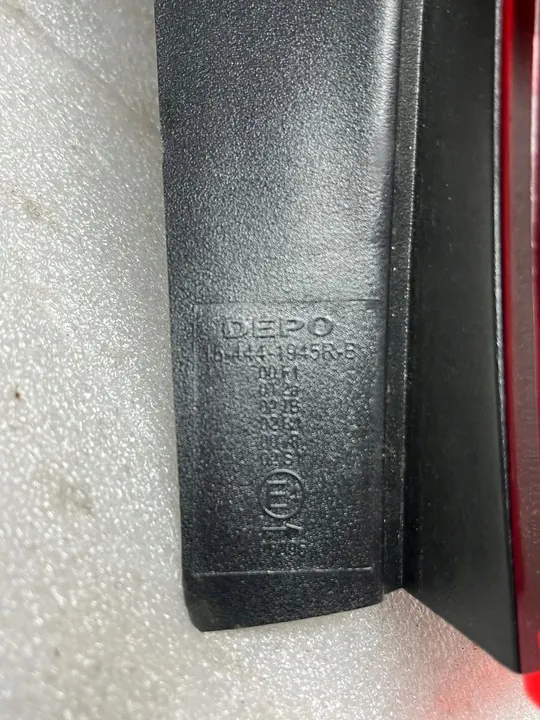 Luz Trasera Derecha BMW 1 E87 06-12 image 4