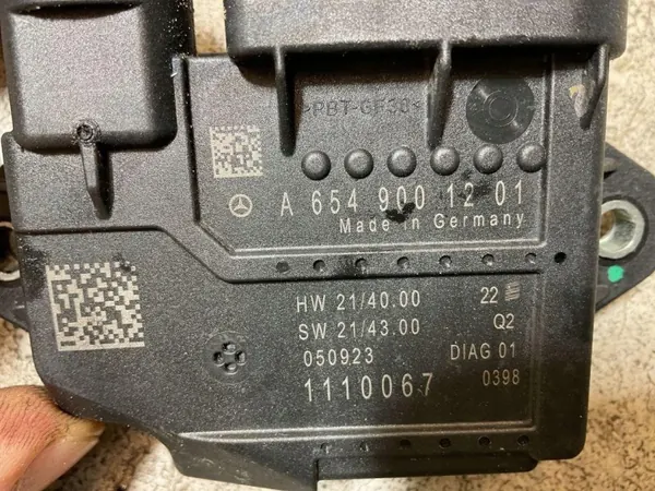 Relais Mercedes-Benz OEM 1110067 - Occasion image 3