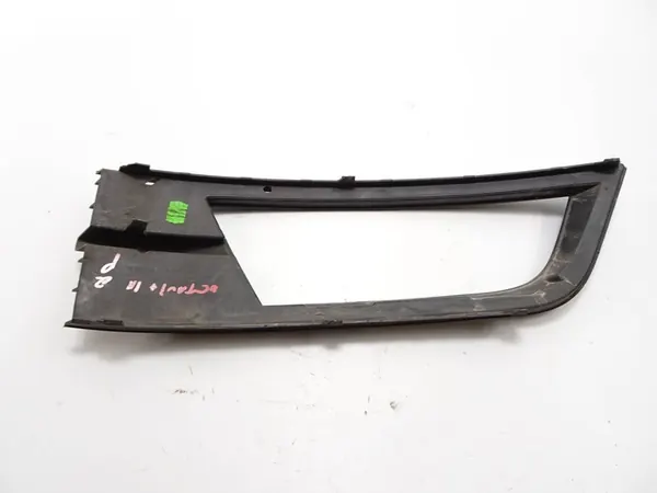 Griglia Alogena Destra Anteriore Skoda Octavia III image 3