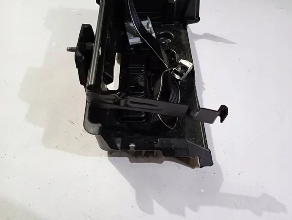 Support Batterie Dodge OEM 05112061A - État Utilisé image 6