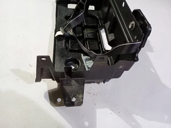 Support Batterie Dodge OEM 05112061A - État Utilisé image 7