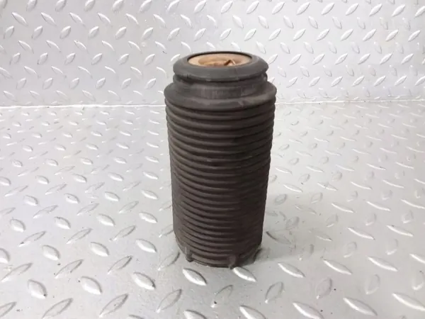 Volvo XC90 etujousipeite OEM 31682018 image 2