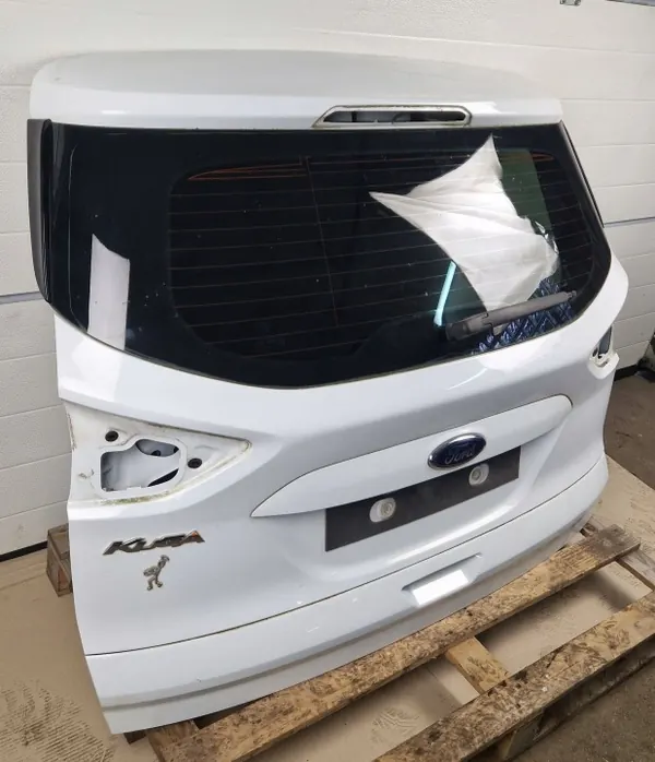 Hayon Ford Kuga MK2 OEM 5D - Blanc, Occasion image 4