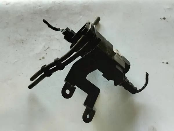 Válvula de sensor de vácuo KIA 39210-2A750 image 2