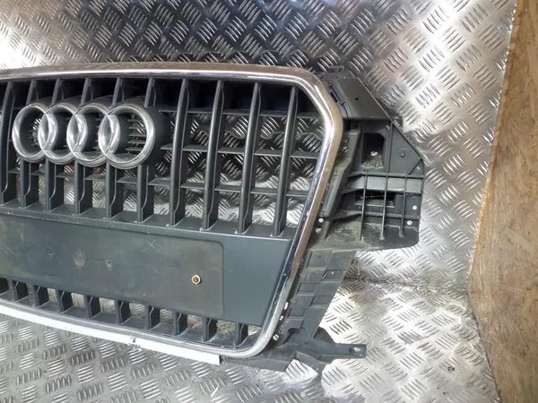 Marco de Rejilla Cromado Audi Q3 11-15 8U0853651H image 3
