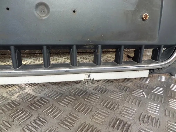 Marco de Rejilla Cromado Audi Q3 11-15 8U0853651H image 4