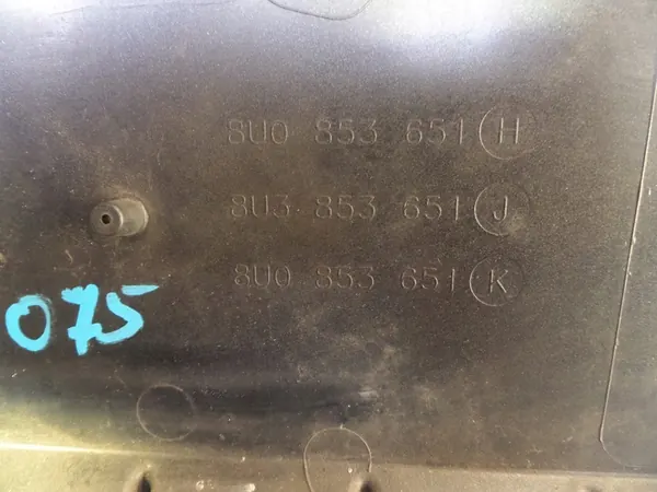 Marco de Rejilla Cromado Audi Q3 11-15 8U0853651H image 9