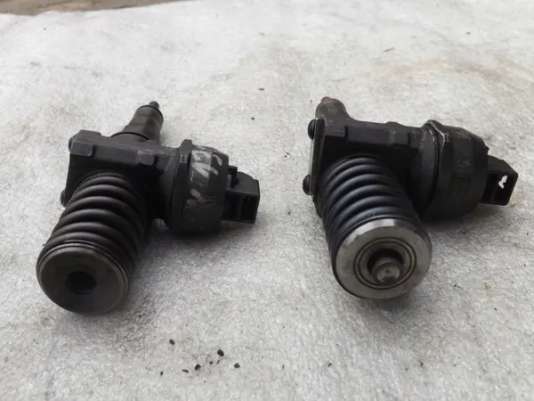 Inyector Bosch 038130073AL para VW Passat B5 1.9TDI image 5
