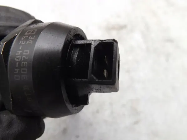 Inyector Bosch 038130073AL para VW Passat B5 1.9TDI image 8