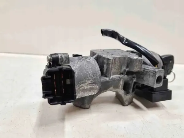 Ontsteekschakelaar OEM N05015178 voor Toyota Avensis image 4