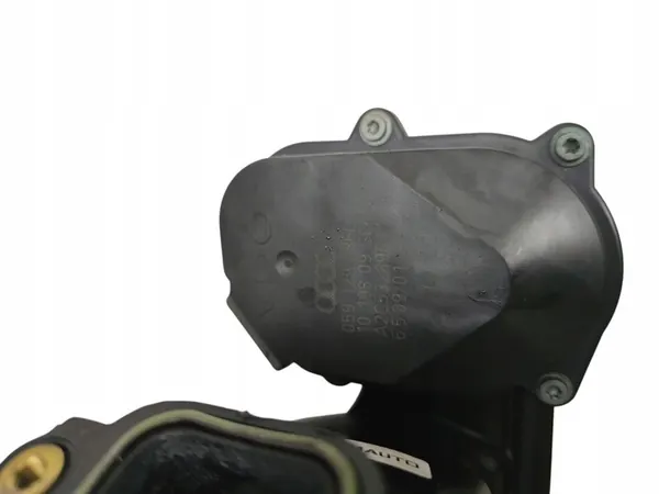 Coletor de admissão esquerdo Audi A6 C6 A5 8T 2.7 3.0 TDI Z059129711BR image 4