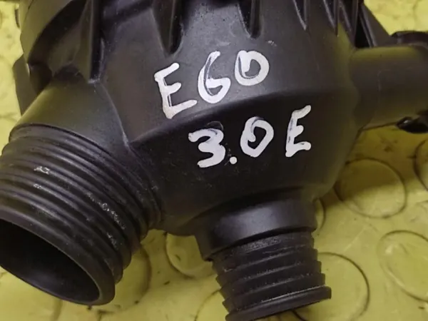 BMW E60 3.0 Thermostaat OEM 754947603 - Gebruikt image 8