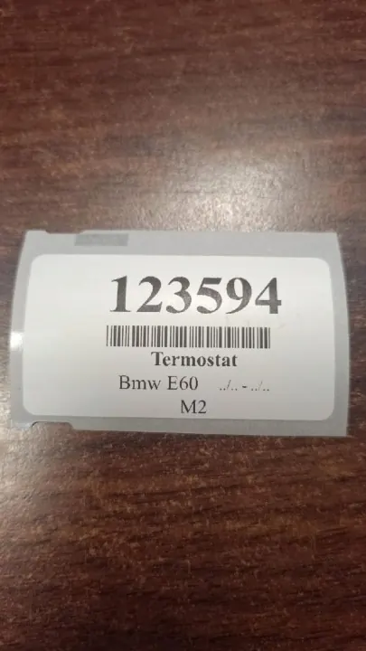 BMW E60 3.0 Thermostaat OEM 754947603 - Gebruikt image 9