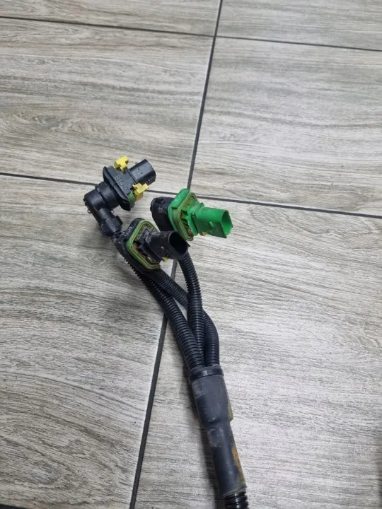 AdBlue-Pumpen-Kabelbaum OEM 7422362429 - Gebraucht image 5