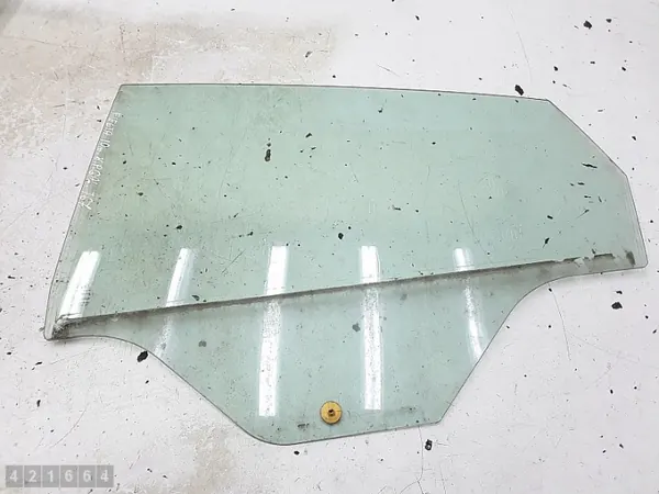 Ford Fiesta dörrglas OEM e643r00048 - Begagnad image 2