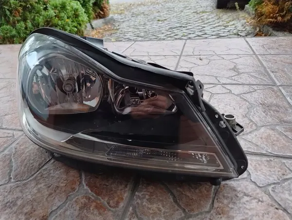 Rechter koplamp H7 Mercedes W204 LIFT 2011-2015 A2048209659 image 3